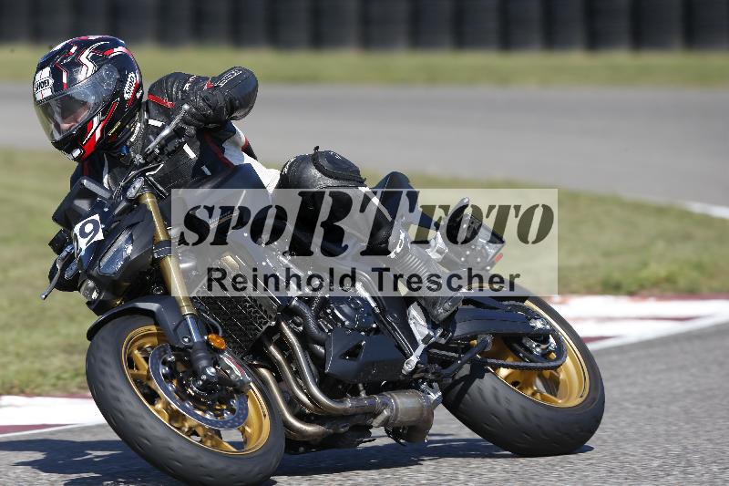 /Archiv-2025/49 26.08.2025 Cornu Master School ADR/blau-bleu/29